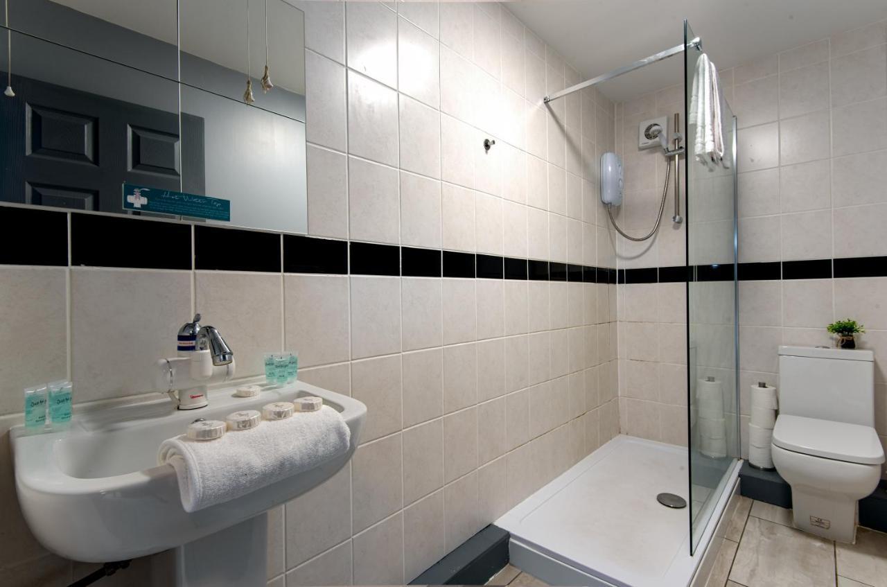 The Glyndwr - Berwyn House Apartment เร็กซ์แฮม ภายนอก รูปภาพ